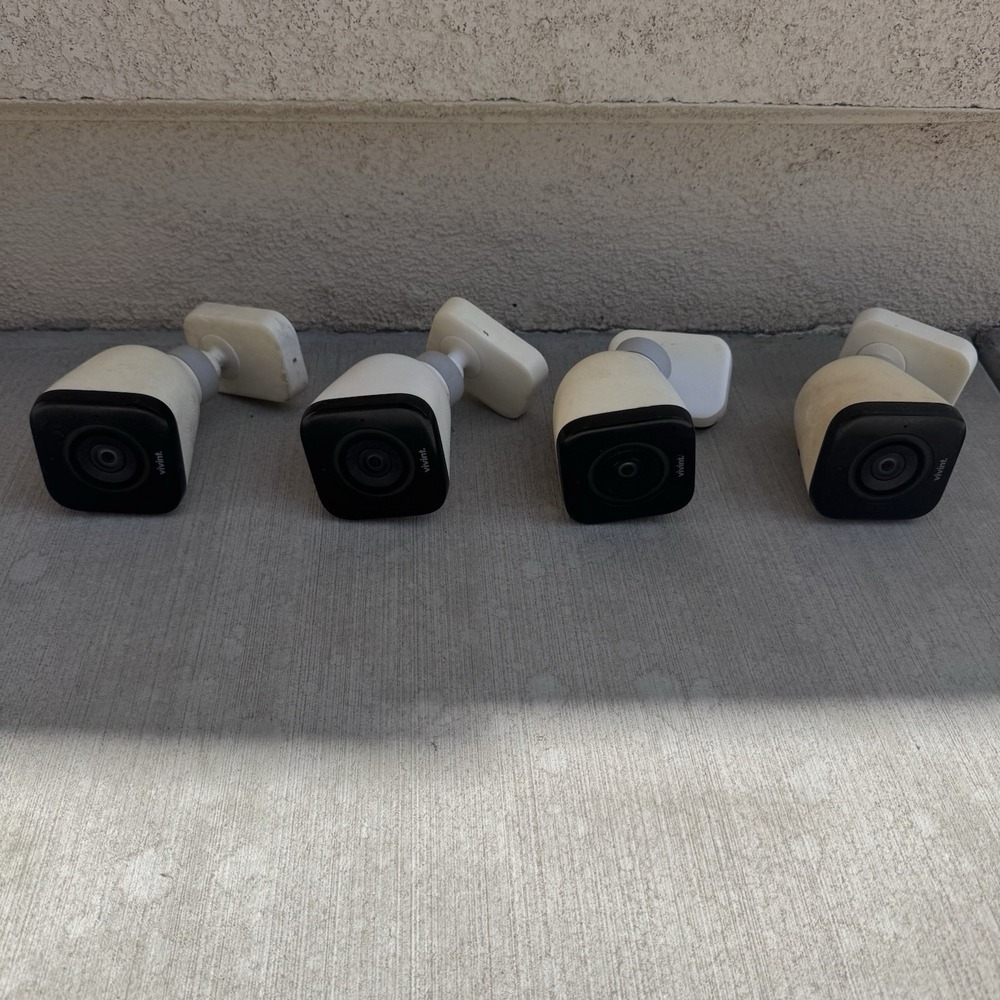 Lot Of 4 Vivint Outdoor Camera Pro V2 VS-ODC300-WHT Security Camera Tested